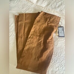 Fendi suede leather goat ladies trousers. Size 40 tan